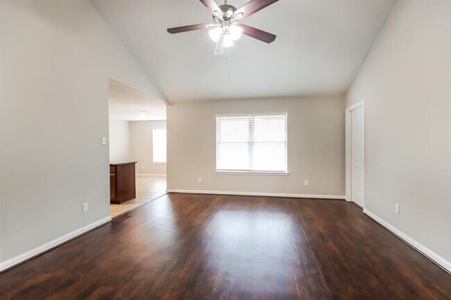 Foto del edificio - 20538 Marker Ridge Dr