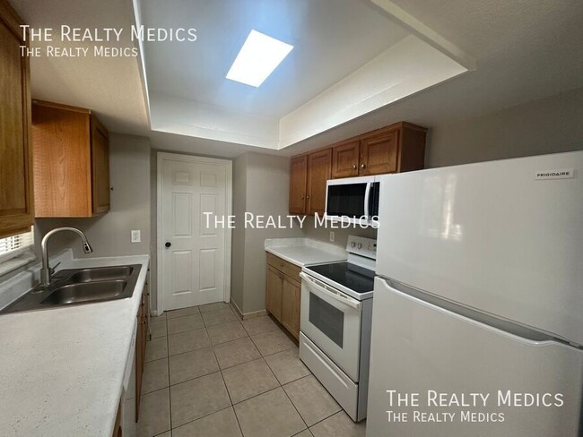 Foto del edificio - 2810 Grand Bend Ct