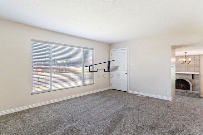 Foto del edificio - Washington Terrace 2 Bedroom Home!