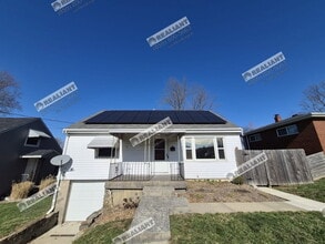 Building Photo - 16 Orchard Dr