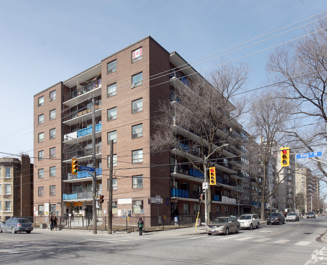 Primary Photo - Grandview Apartments