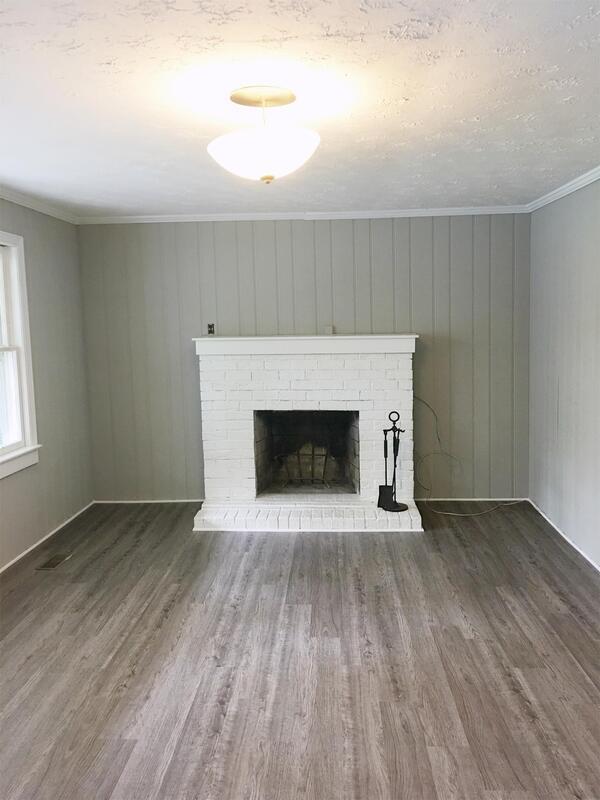 Building Photo - 209 Pine Valley Rd