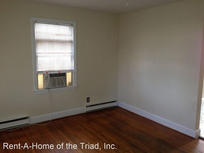 Foto del edificio - 2 br, 1 bath House - 4413 Cornell Avenue