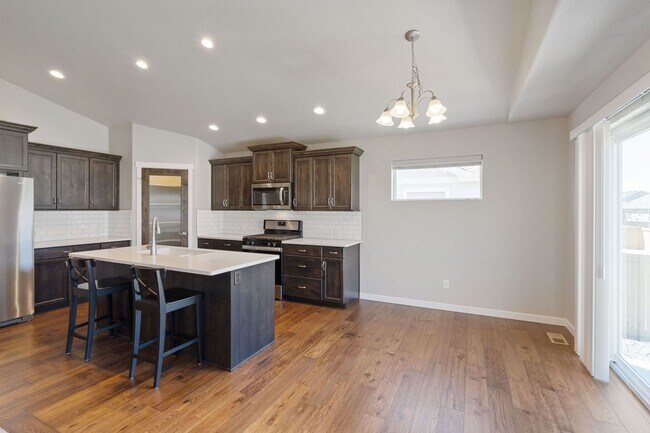 Foto del edificio - Ranch 3 bedroom, 2 bath home!