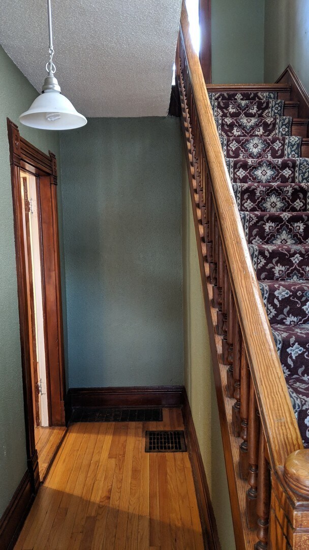 Foto del edificio - 3 bedroom home in Iowa City's Northside Ne...