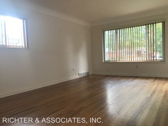 Building Photo - 18588 Flamingo Blvd