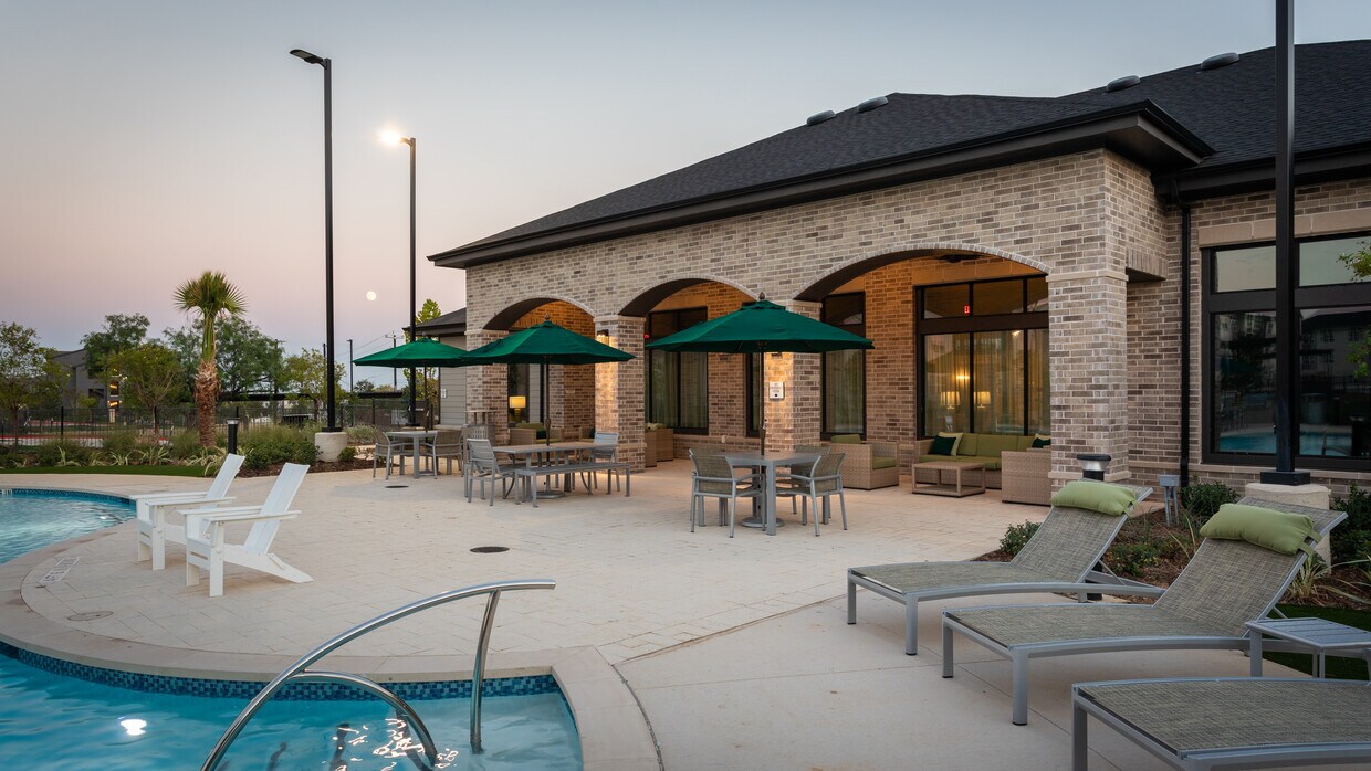 Prose Vista West Rentals in San Antonio at 9311 Vista West Dr San