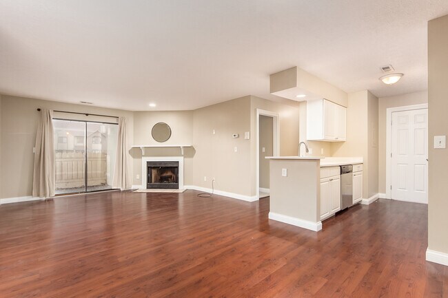 Foto del edificio - 2257 Hedgerow Road