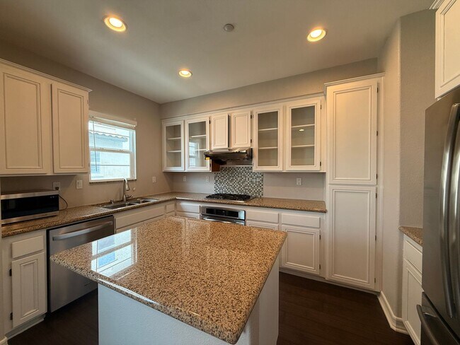 Building Photo - Spacious 3-Bedroom Home in Rancho Bernardo with Community Pool, Spa & 2-Car Garage