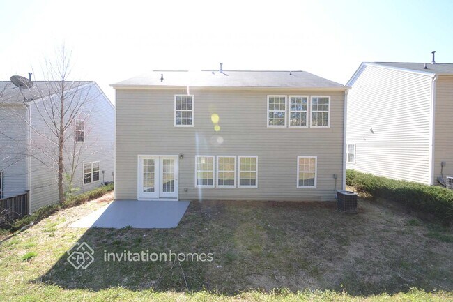 Foto del edificio - 1243 Matt Moore Ct