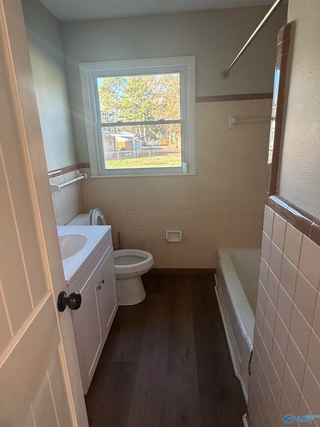 Foto del edificio - 1601 Armstrong St NW