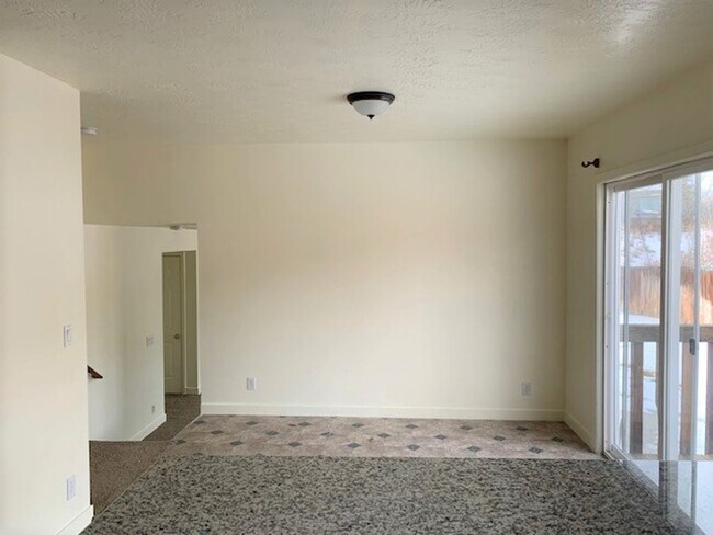 Foto del edificio - 3509 Forest Ct