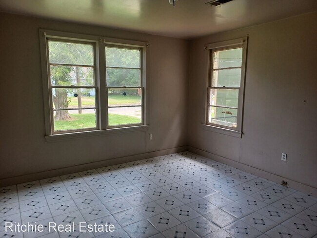 Foto del edificio - 3 br, 1 bath House - 2308 Olive St