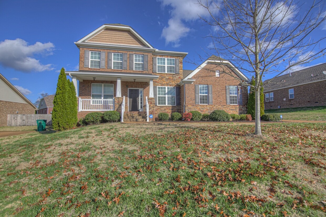 Foto principal - 2298 Dewey Dr