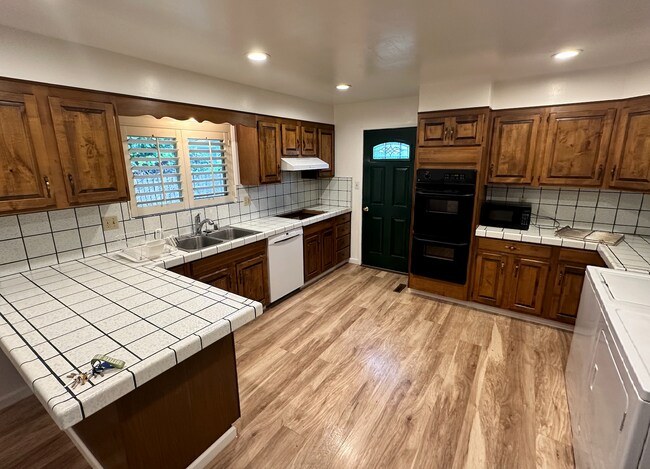 Foto del edificio - 2 Bedroom ADU in Hollister