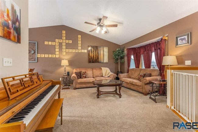 Building Photo - 7460 W Legacy Ct
