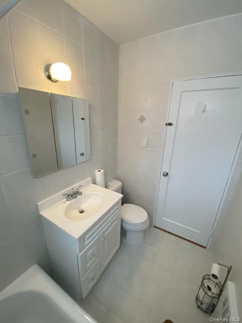 Building Photo - 3 Winchester Ave