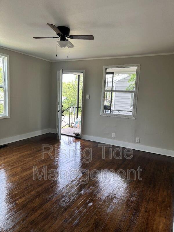Foto del edificio - 3905 39th Ct N