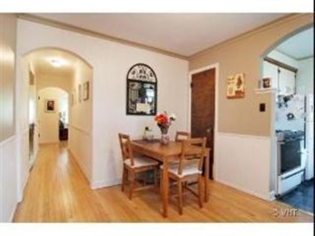 Kitchen Dining Area - 6664 W Devon Ave