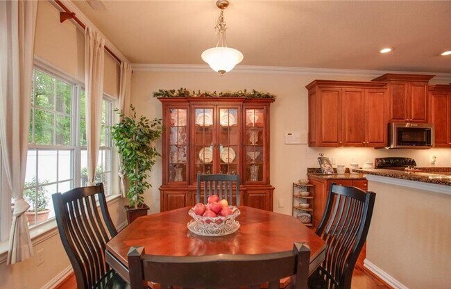 Foto del edificio - 3 Bedroom 2.5 Bath Townhouse style Condo i...