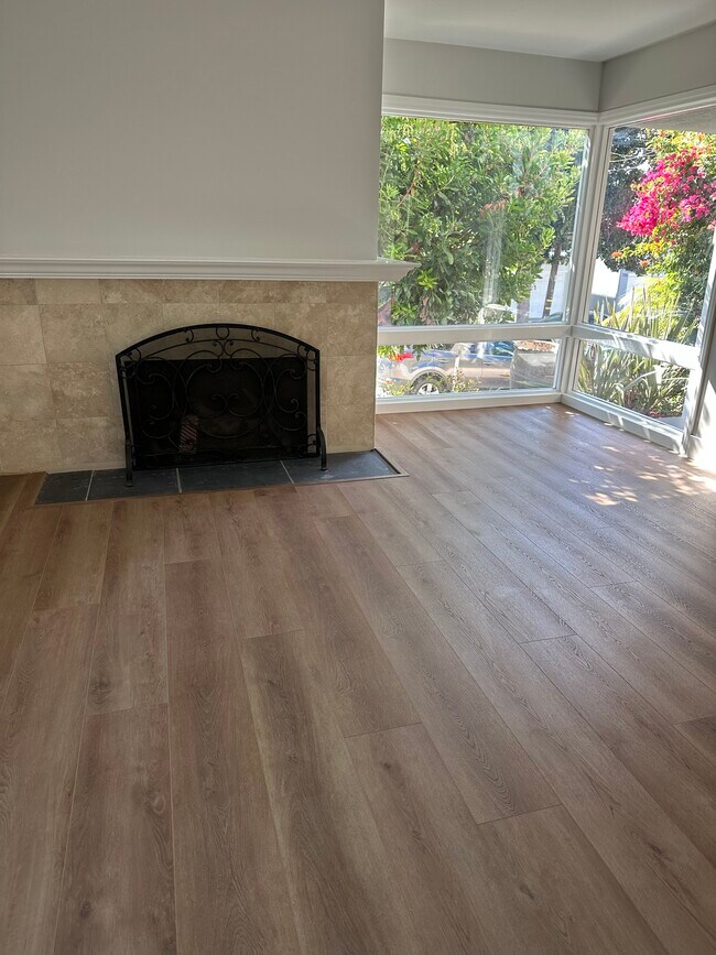 Dining Room - 731 Longfellow Ave
