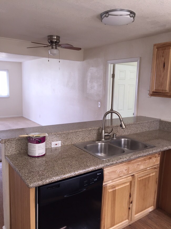 Building Photo - 21321 Golden Hills Blvd
