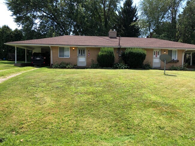 Foto del edificio - 415 Oak Manor Ave NE