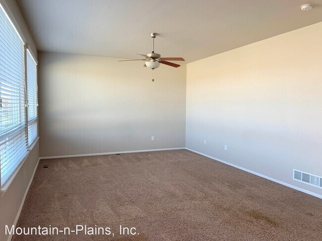 Building Photo - 3 br, 2.5 bath House - 2974 Denver Drive