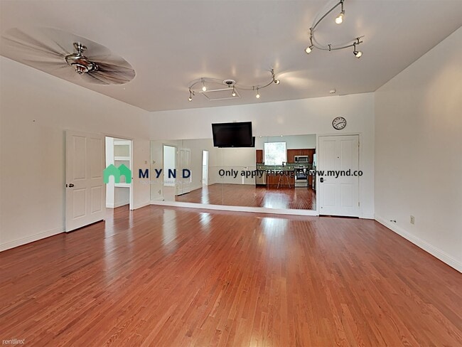 Building Photo - 2626 J St