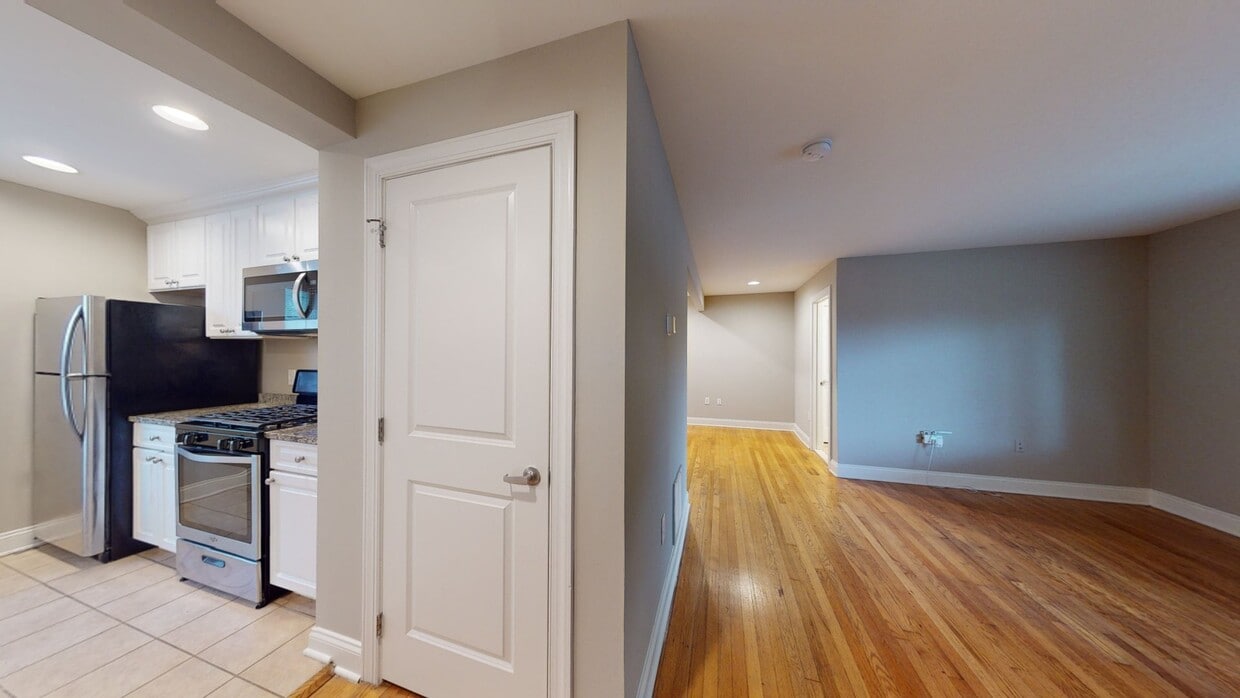 Photo - Rodgers Forge Apartments