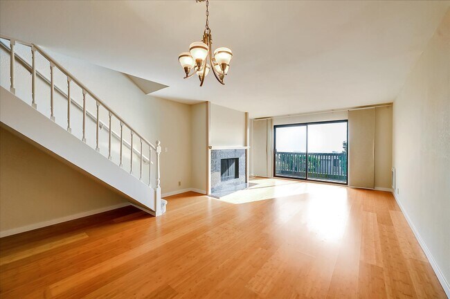 Foto del edificio - 145 Gardenside Dr