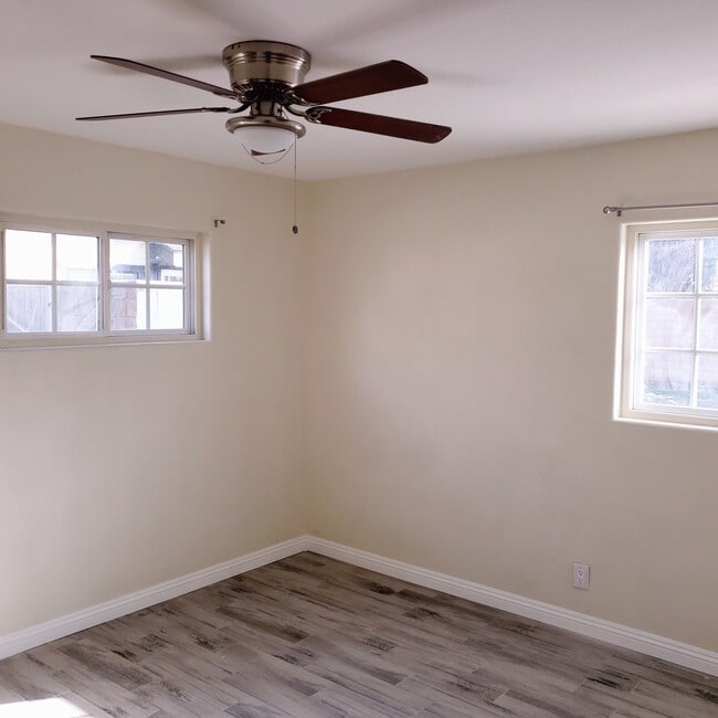 Building Photo - 8372 Cerulean Dr