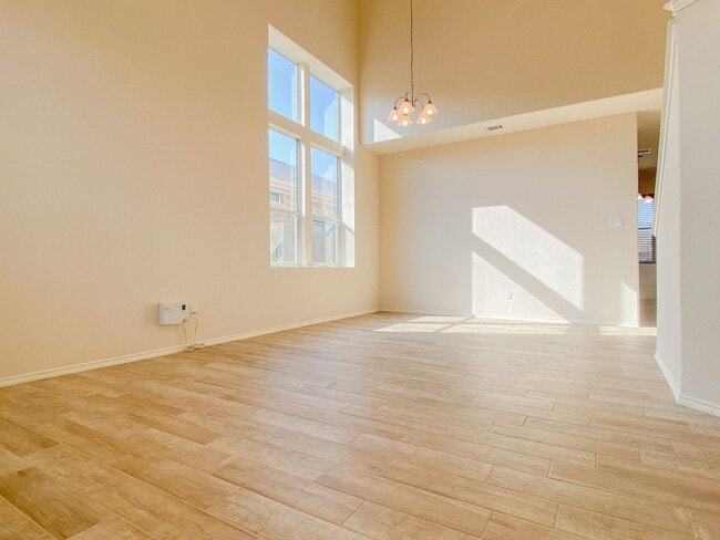 Foto del edificio - 12021 Pecangate Way