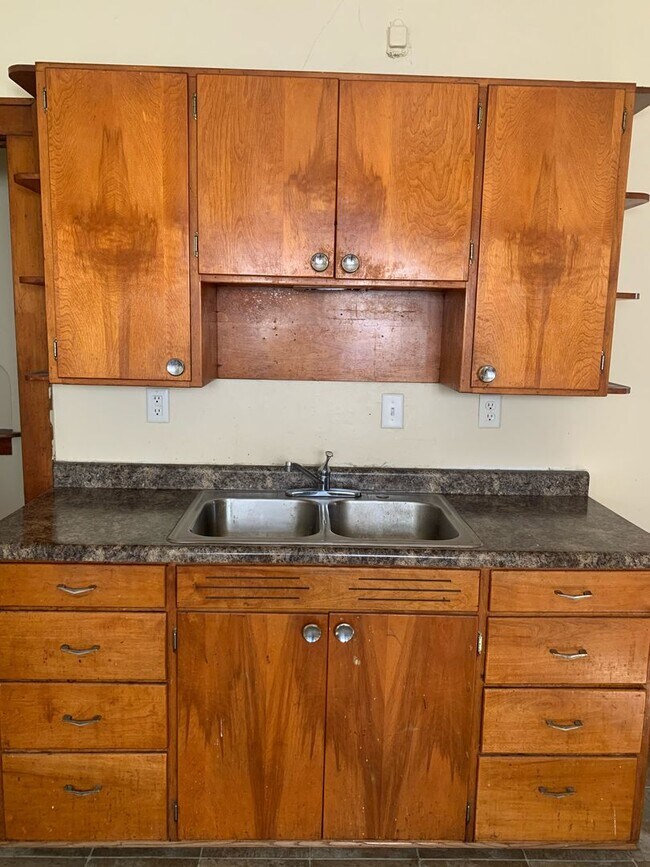 Foto del edificio - 2918-2920 N 47th St