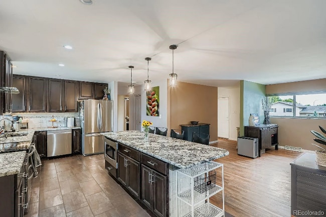 Photo - 355 Gray St House