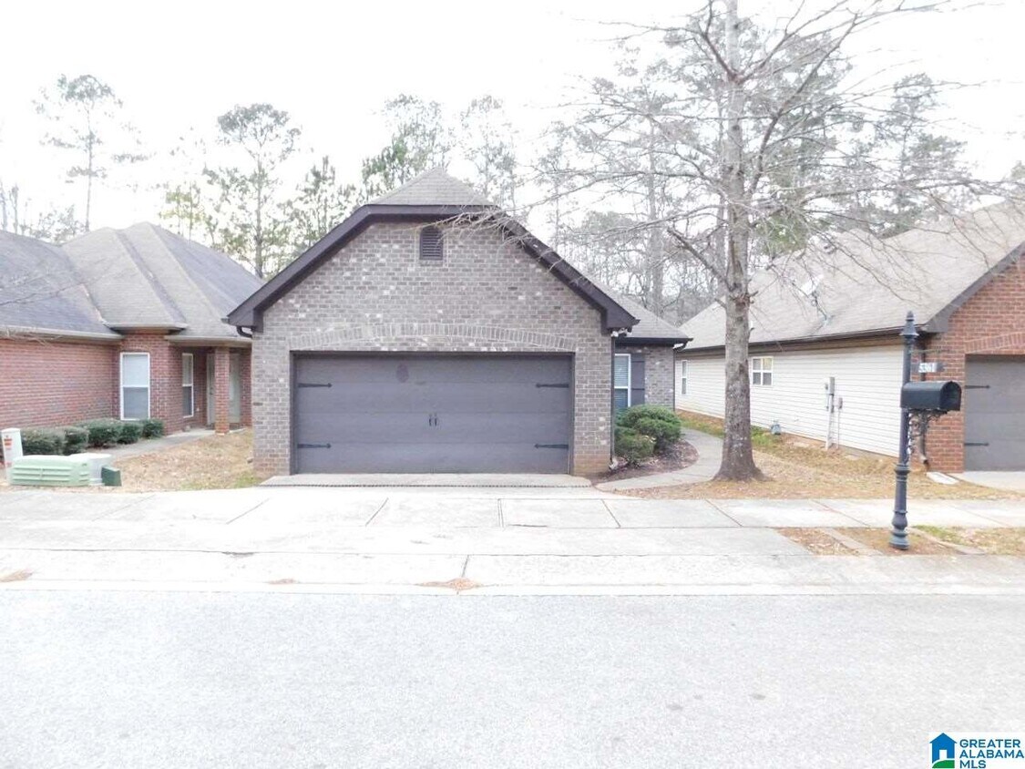 Primary Photo - 5361 Cottage Cir