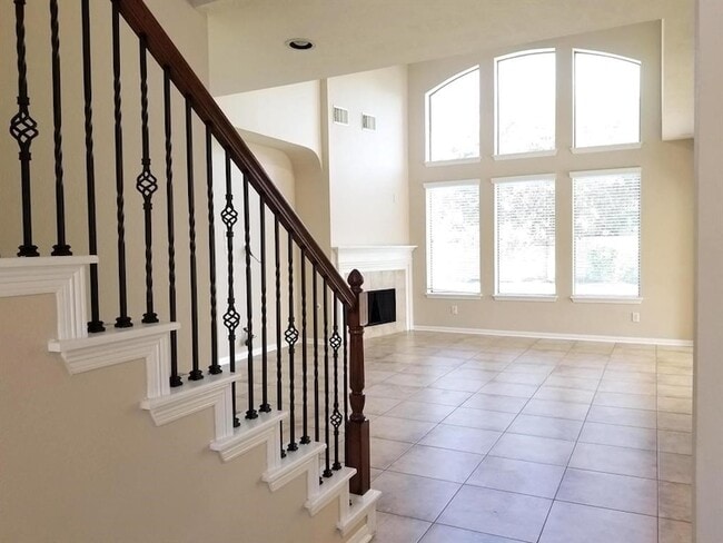 Building Photo - 25406 Archdale Ct