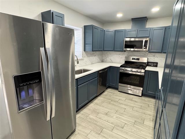 Building Photo - 3646 Country Club Dr W