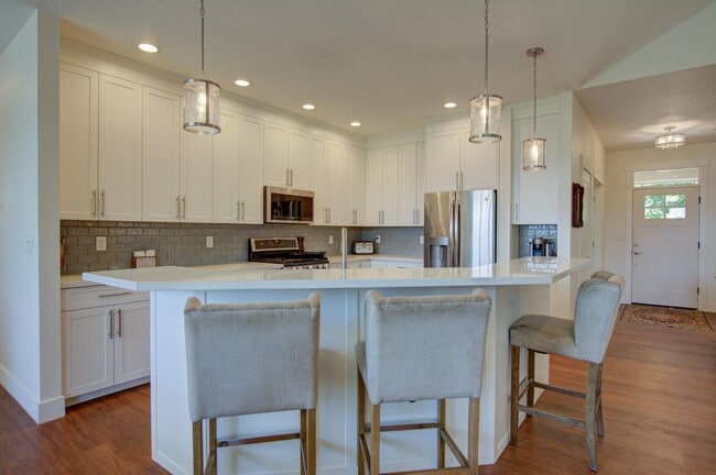 Foto del edificio - 14070 SE Baumback Ave