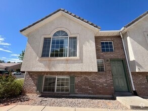 Building Photo - 652 N 2720 E