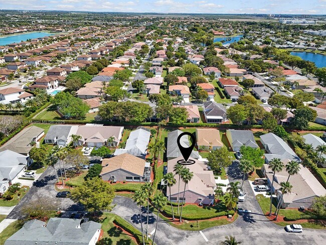 Foto del edificio - 2275 SE 4th Ct