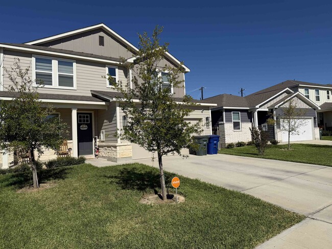 Building Photo - 1616 Sambar Lp