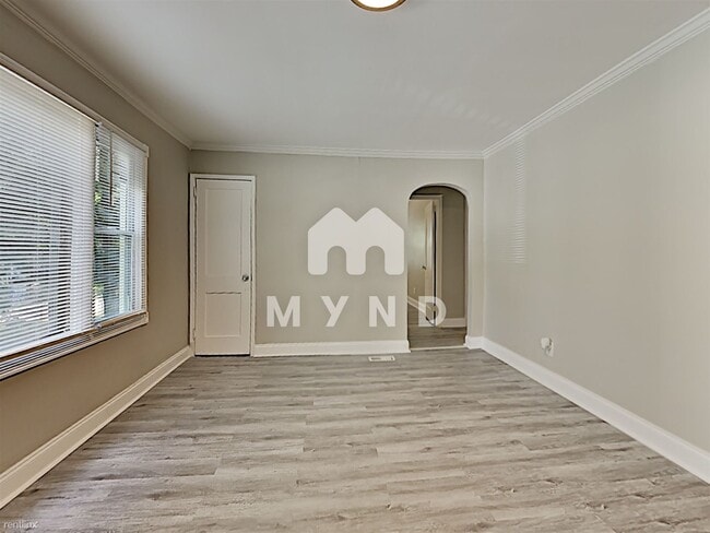 Building Photo - 3 br, 1 bath House - 4658 Burks Rd
