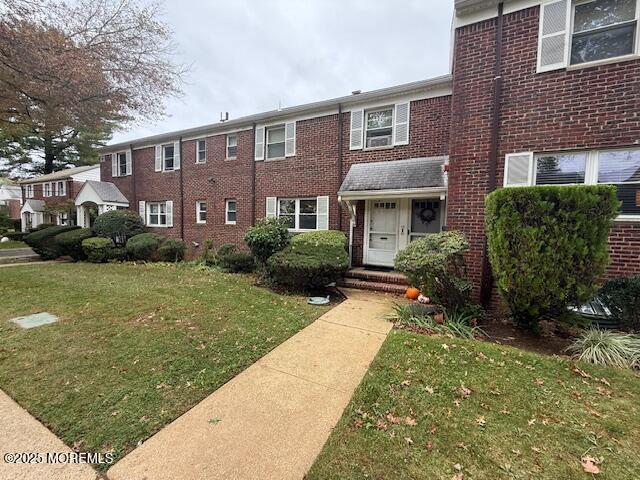 Foto principal - 82 Manor Dr