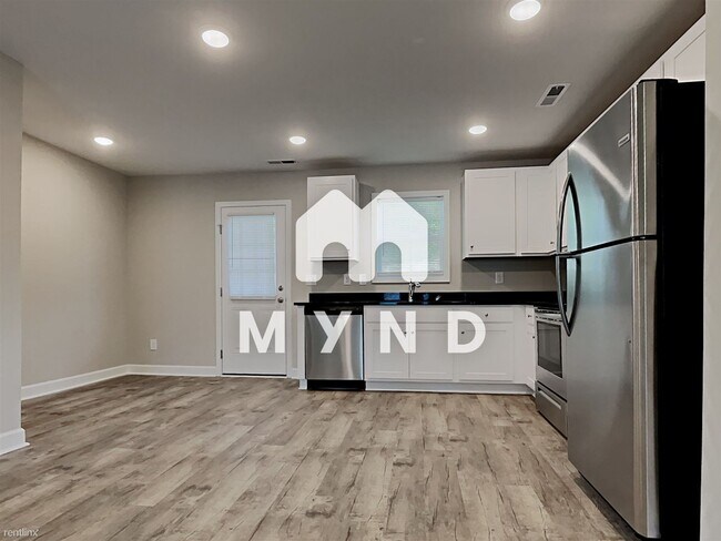 Building Photo - 3 br, 2.5 bath House - 157 McKinnon Ave NE