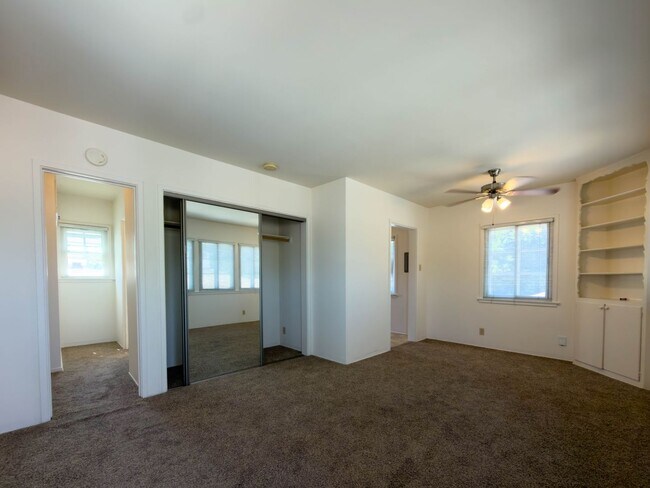Foto del edificio - 4114 W Victory Blvd