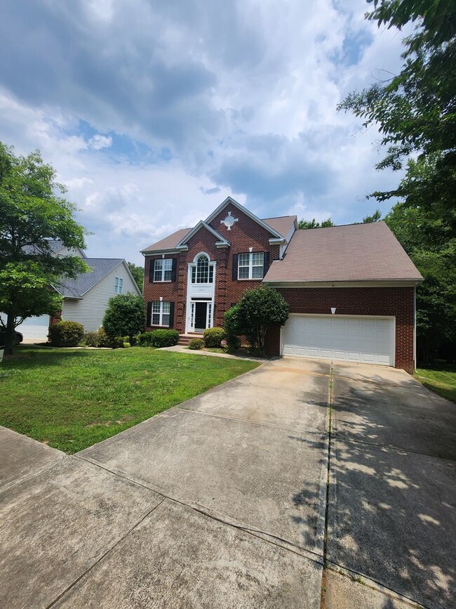 Foto del edificio - Beautiful home in Kenilworth!