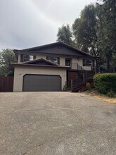 Building Photo - 22901 Sunset Ridge Dr