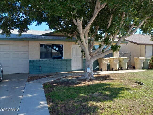 Building Photo - 6837 N 81st Ln