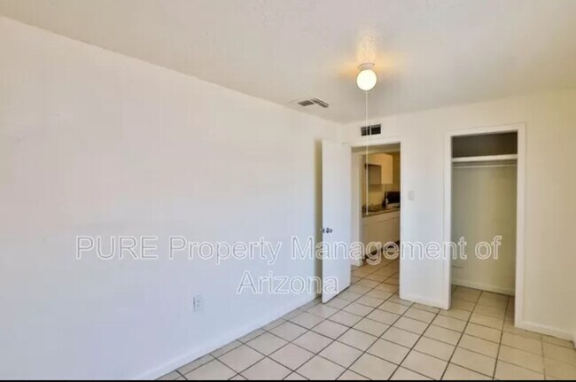 Building Photo - 730 W Cocopah St